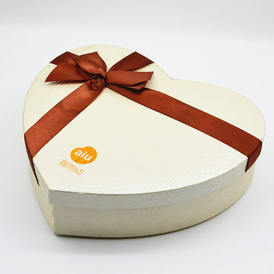 Buy Heart Luxury Gift Boxes online manufacture